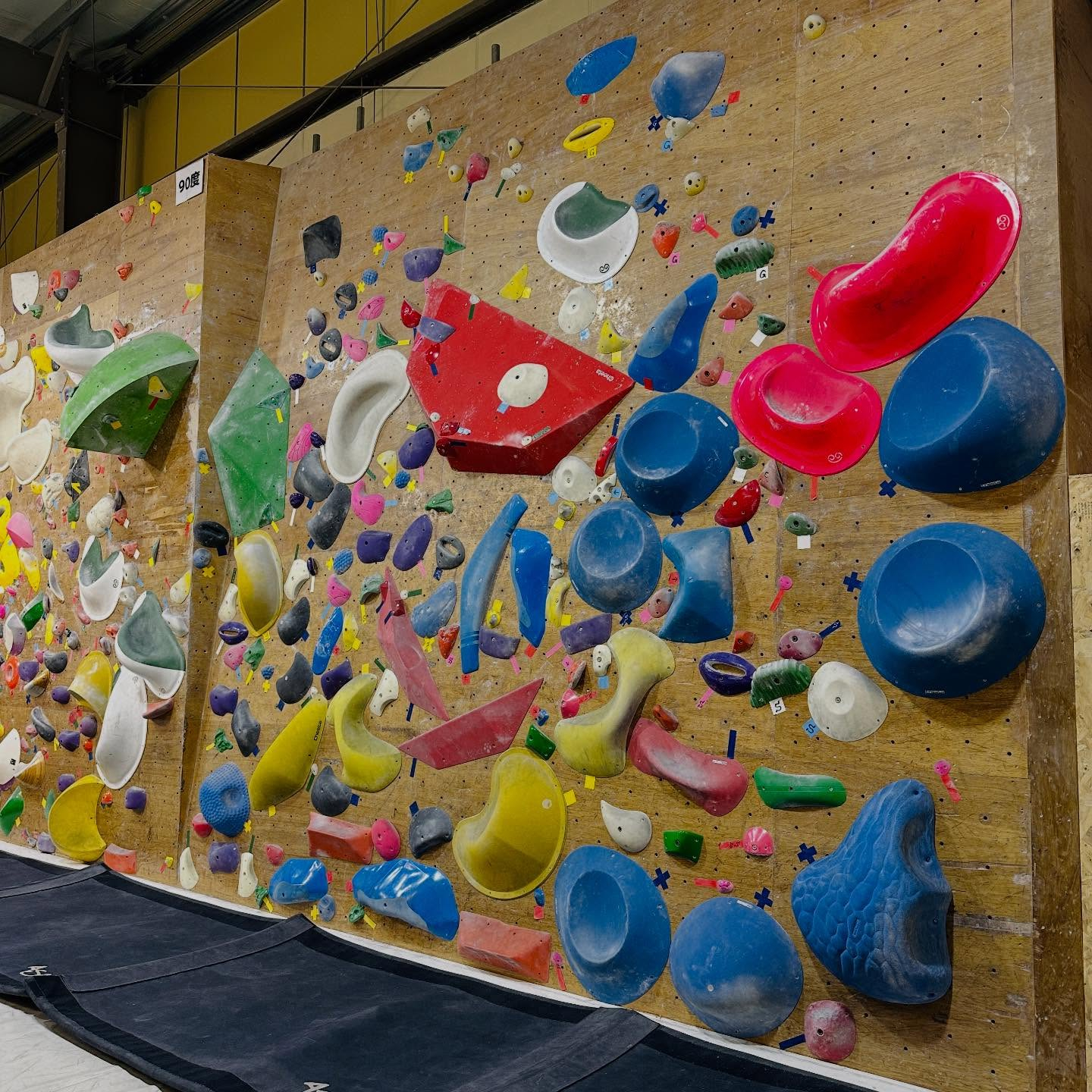 11/22に120度2.3級の課題チェンジを行いました👷♂...