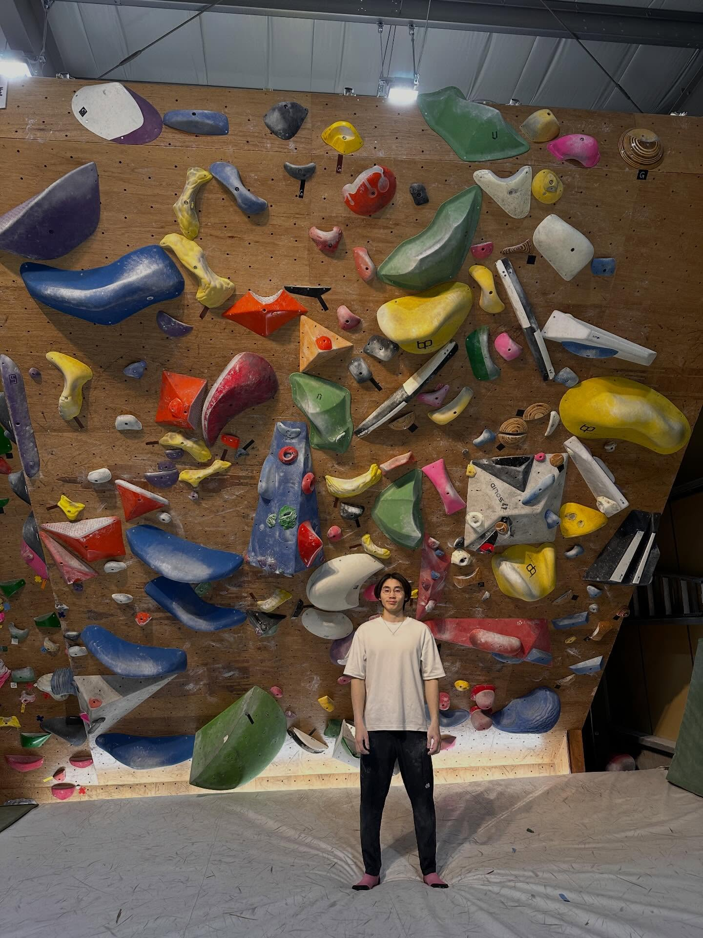 @tsukasa.taga を招いて135度のホールド替えを...