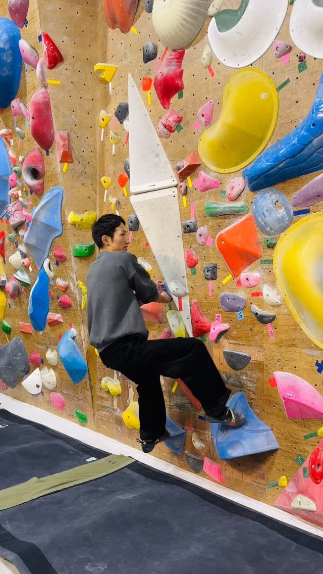 90℃4級の参考動画です🙋‍♂️ウロコみたいなホールドの持ち...